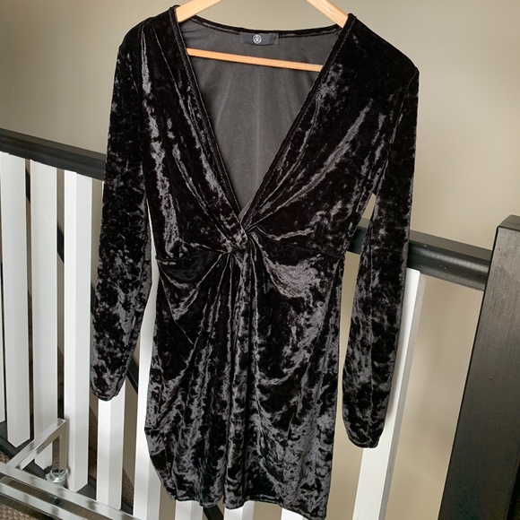 ASOS Black Velvet Dress - Picture 2 of 3
